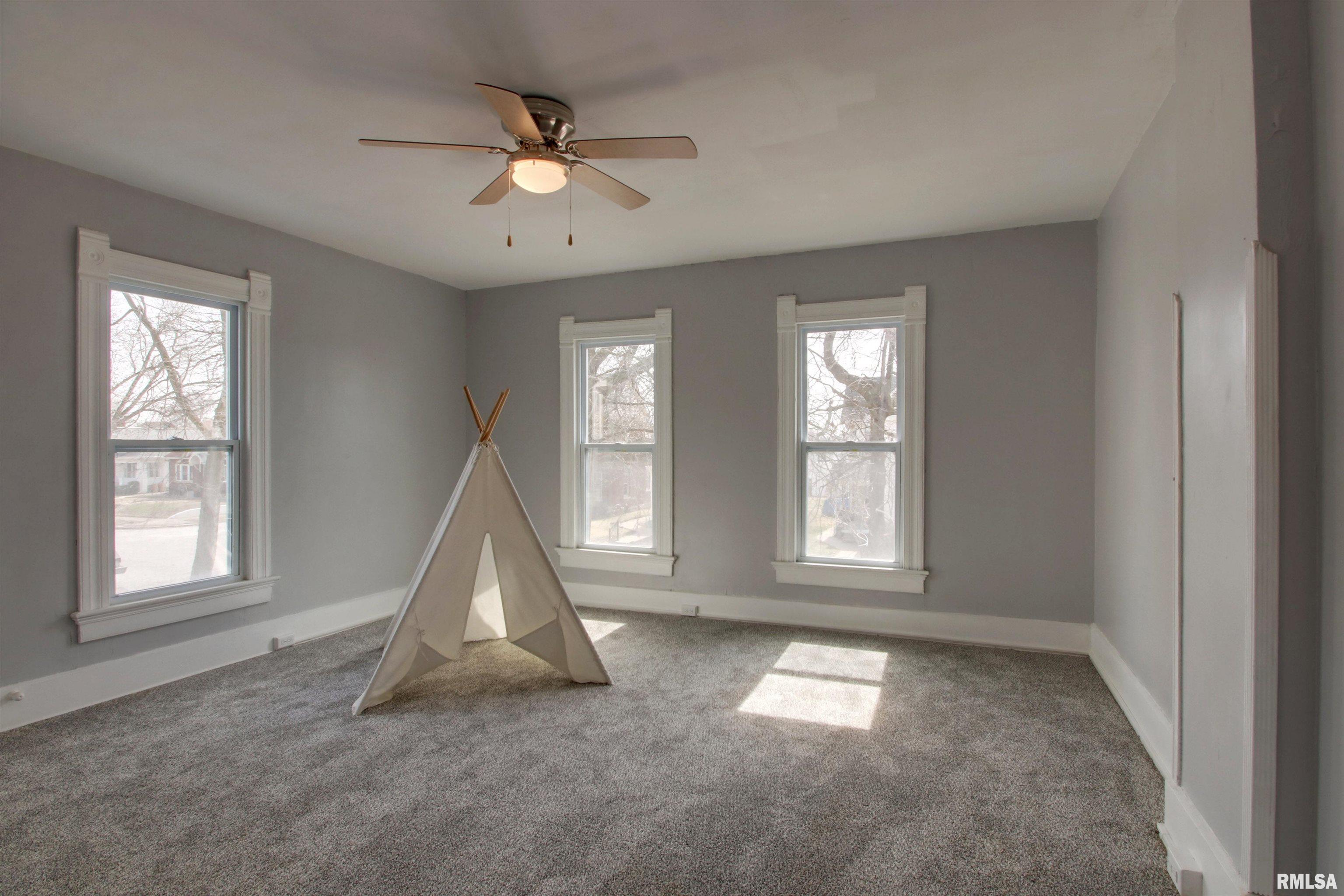 1029 Madison Street Quincy, IL 62301 - Photo 13 of 23