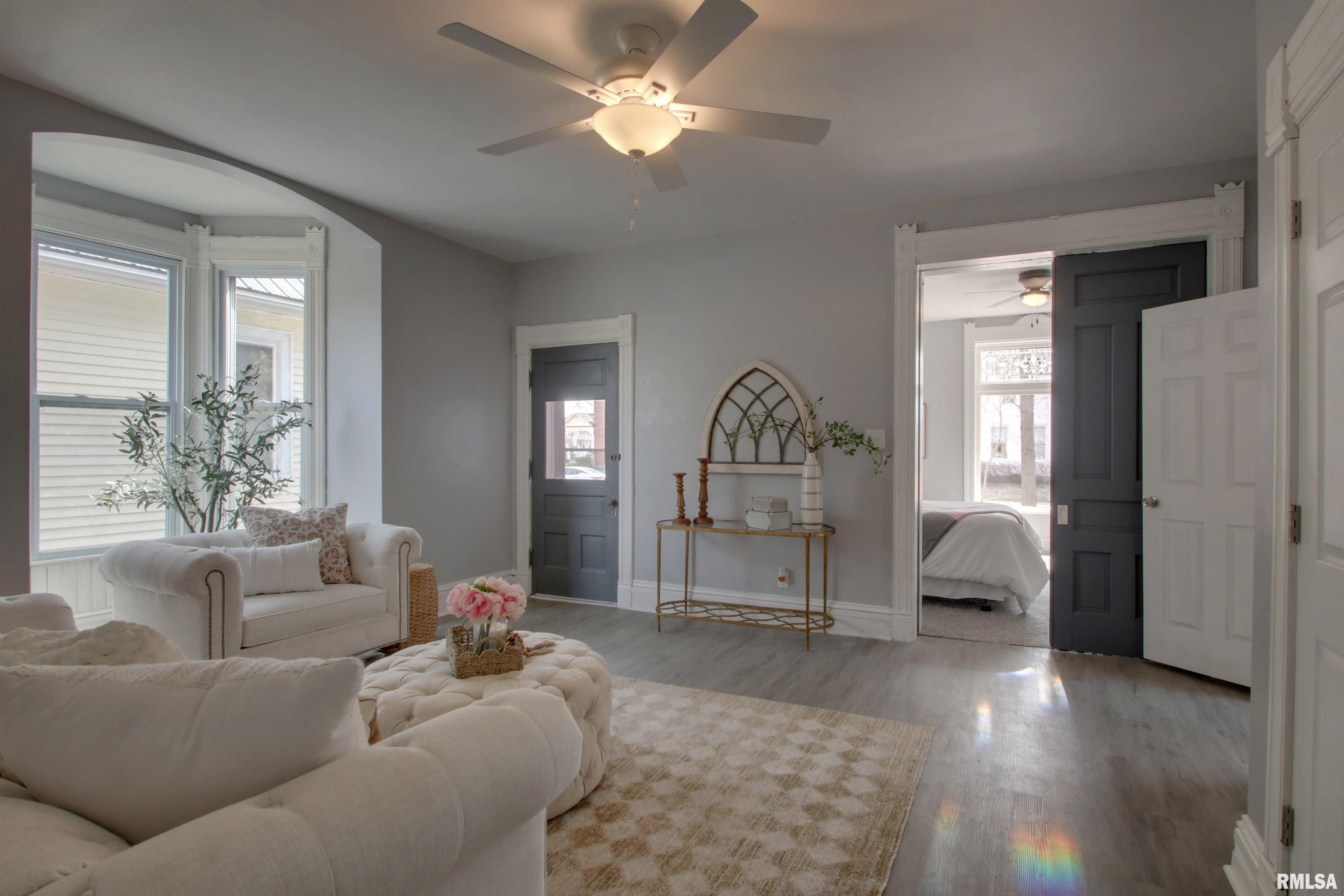 1029 Madison Street Quincy, IL 62301 - Photo 6 of 23