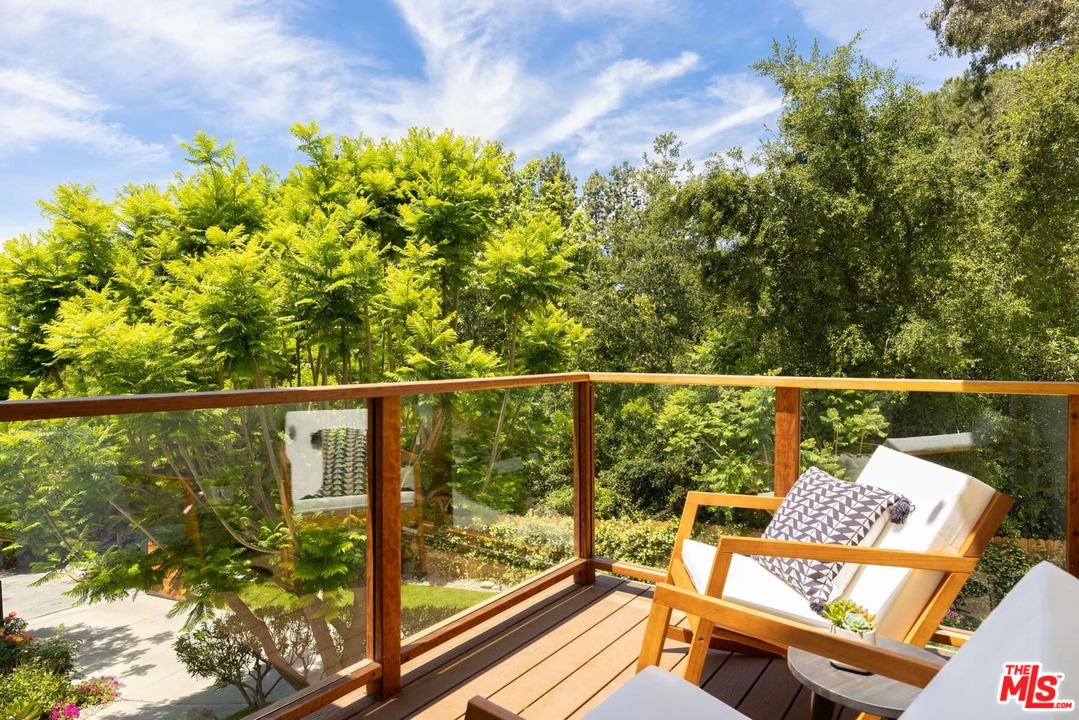 1435 Crest Drive Altadena, CA 91001 - Photo 24 of 54 a view of a two chair in the balcony