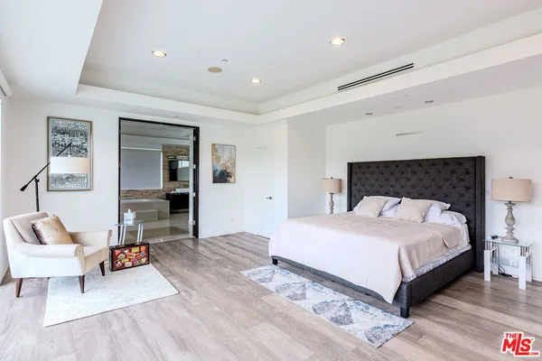 $4,950,000 | 12148 Travis Street, Los Angeles, CA 90049