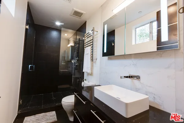 $4,950,000 | 12148 Travis Street, Los Angeles, CA 90049
