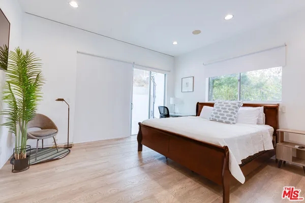 $4,950,000 | 12148 Travis Street, Los Angeles, CA 90049