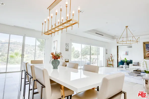 $4,950,000 | 12148 Travis Street, Los Angeles, CA 90049