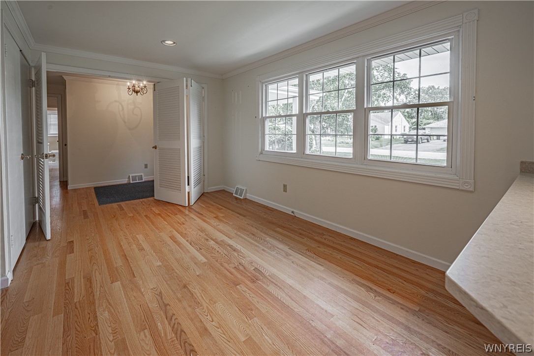 70 Westchester Road Amherst, NY 14221 - Photo 6 of 38