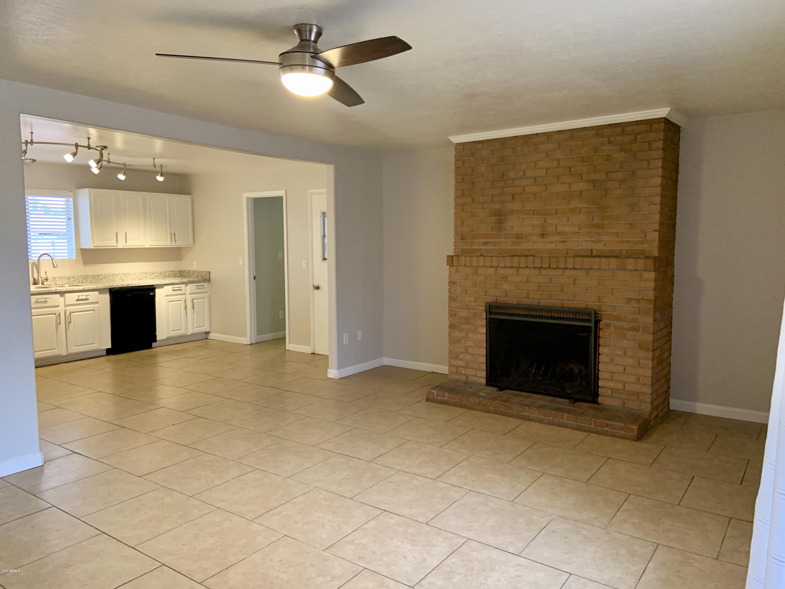 2331 West Ocotillo Road Phoenix, AZ 85015 - Photo 6 of 22 LIV ROOM 1