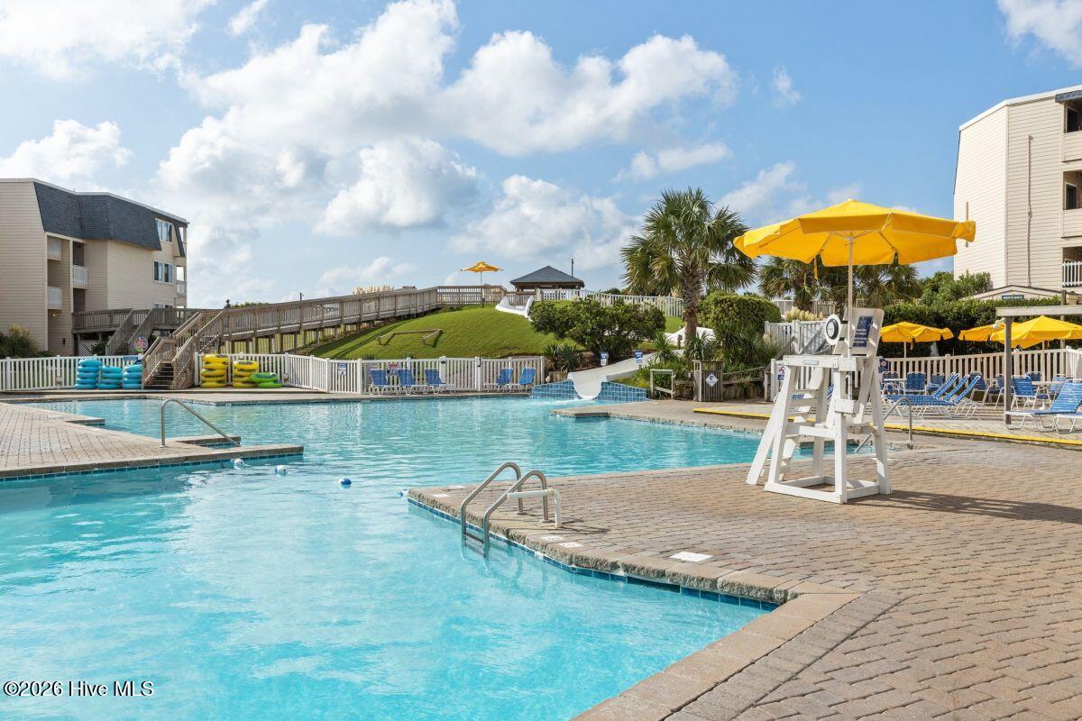 1904 East Fort Macon Road, Unit 151 Atlantic Beach, NC 28512 - Photo 32 of 33 Outdoor-pool