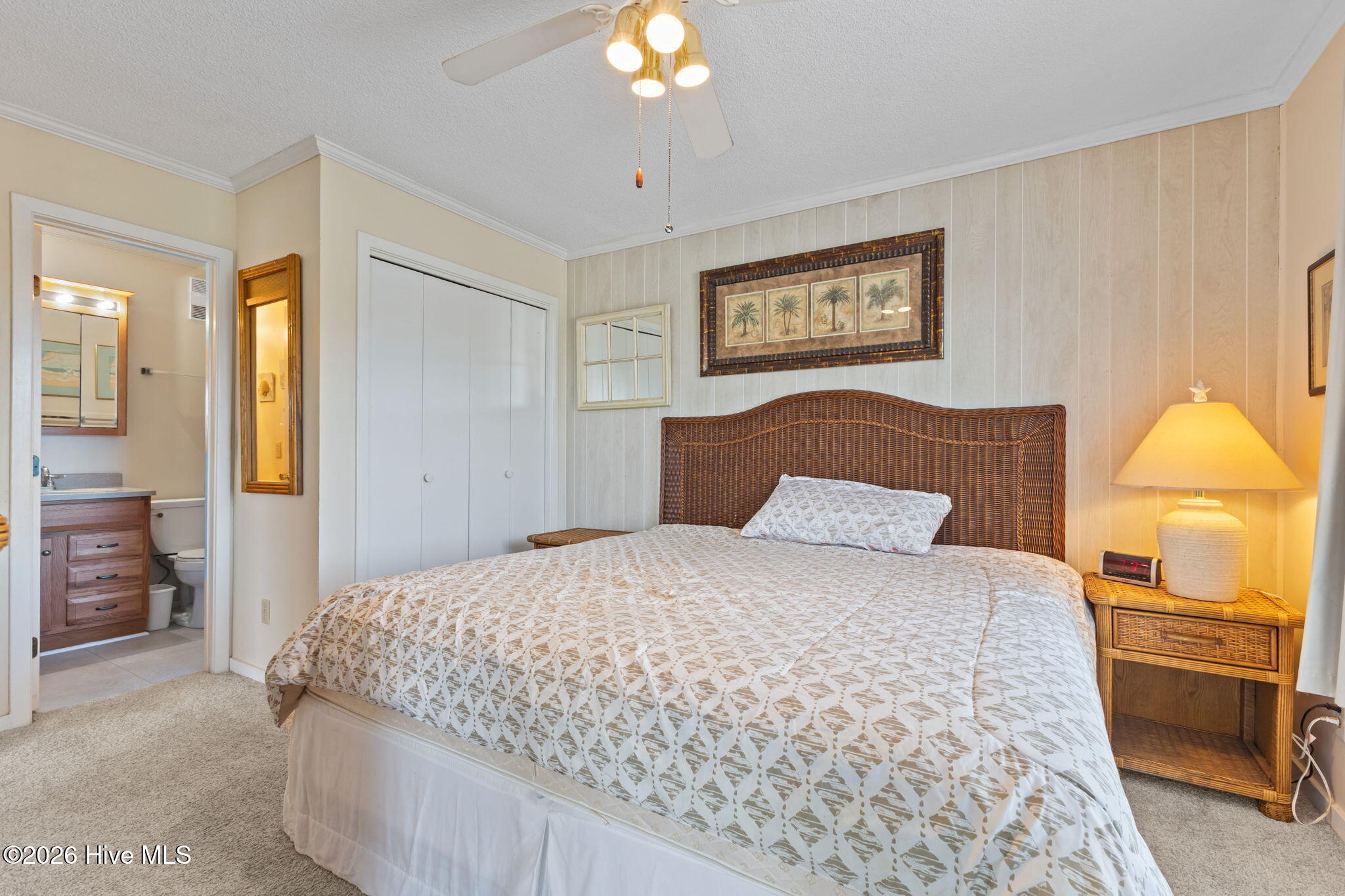 1904 East Fort Macon Road, Unit 151 Atlantic Beach, NC 28512 - Photo 7 of 33 Principal Suite