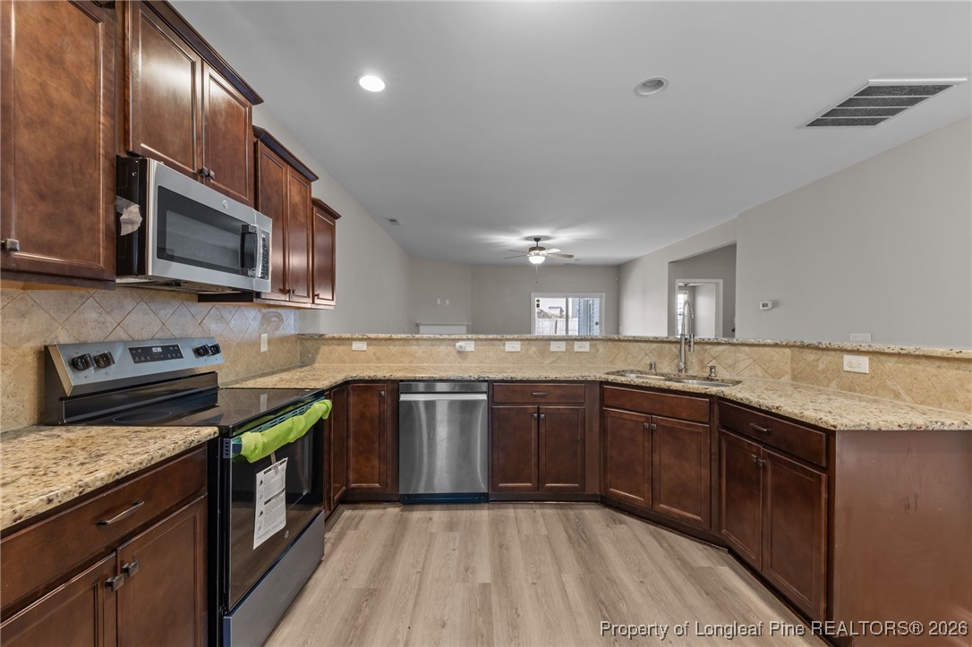 228 Tipperary Street Raeford, NC 28376 - Photo 7 of 47