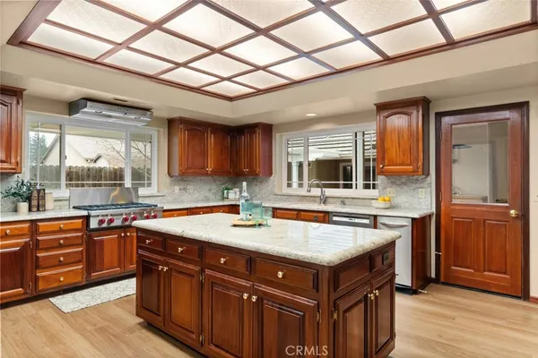 $879,000 | 115 Brookvine Circle, Chico, CA 95973