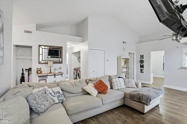 $270,000 | 6710 Limerick Court, Indianapolis, IN 46250