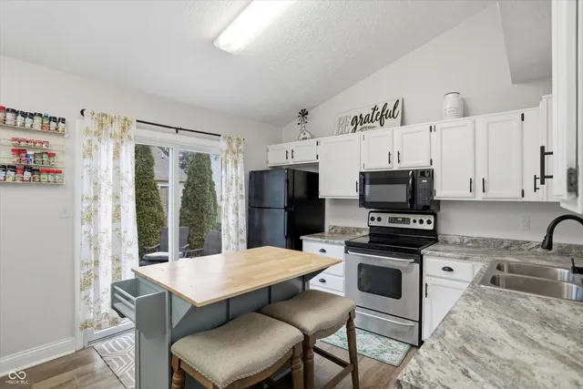 $270,000 | 6710 Limerick Court, Indianapolis, IN 46250