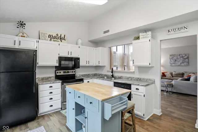 $270,000 | 6710 Limerick Court, Indianapolis, IN 46250