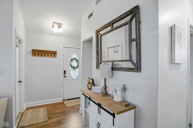 $270,000 | 6710 Limerick Court, Indianapolis, IN 46250