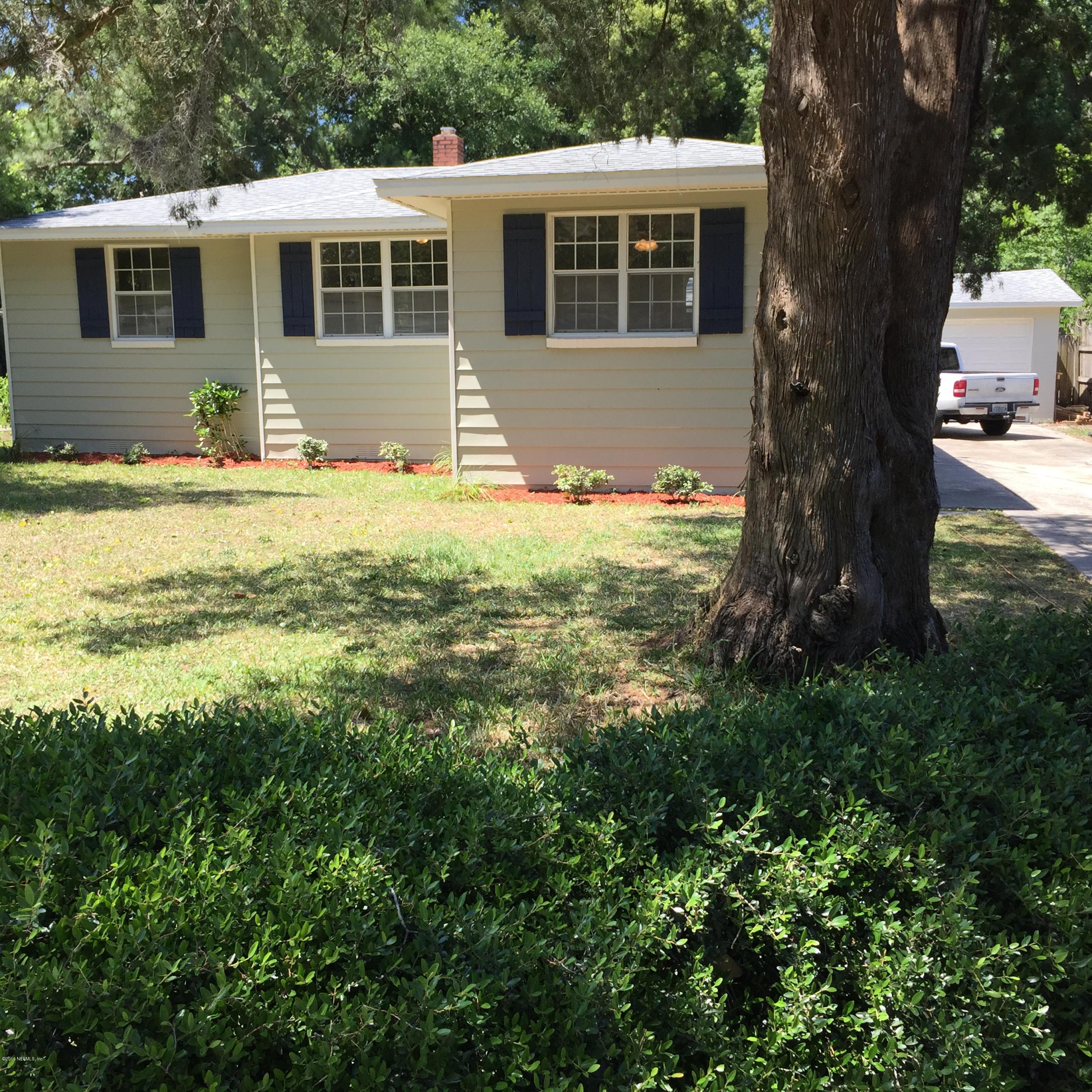 711 Valley Forge Road Jacksonville, FL 32208 - Photo 1 of 11 IMG_2175 (1)