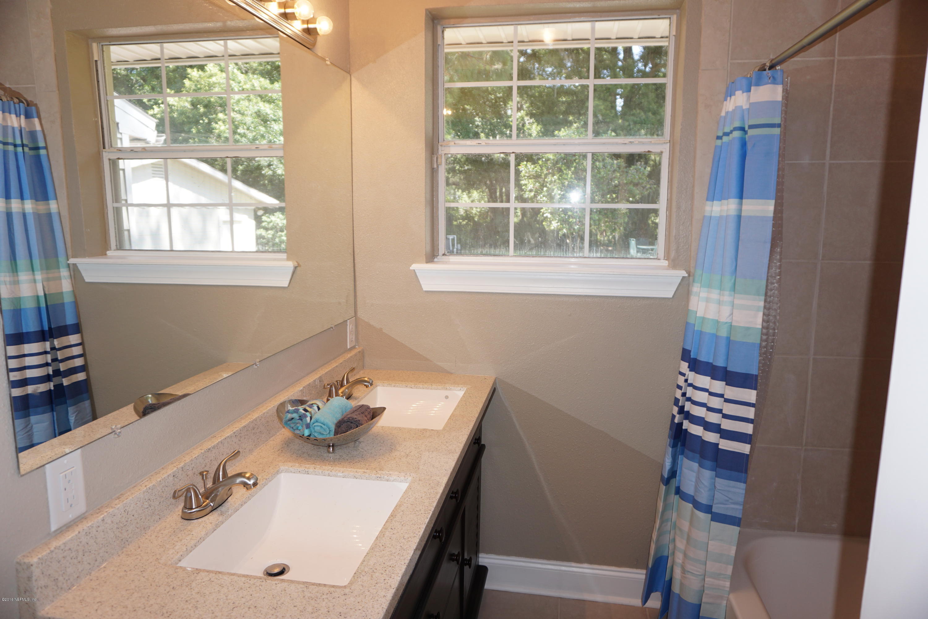 711 Valley Forge Road Jacksonville, FL 32208 - Photo 8 of 11 DSC00141