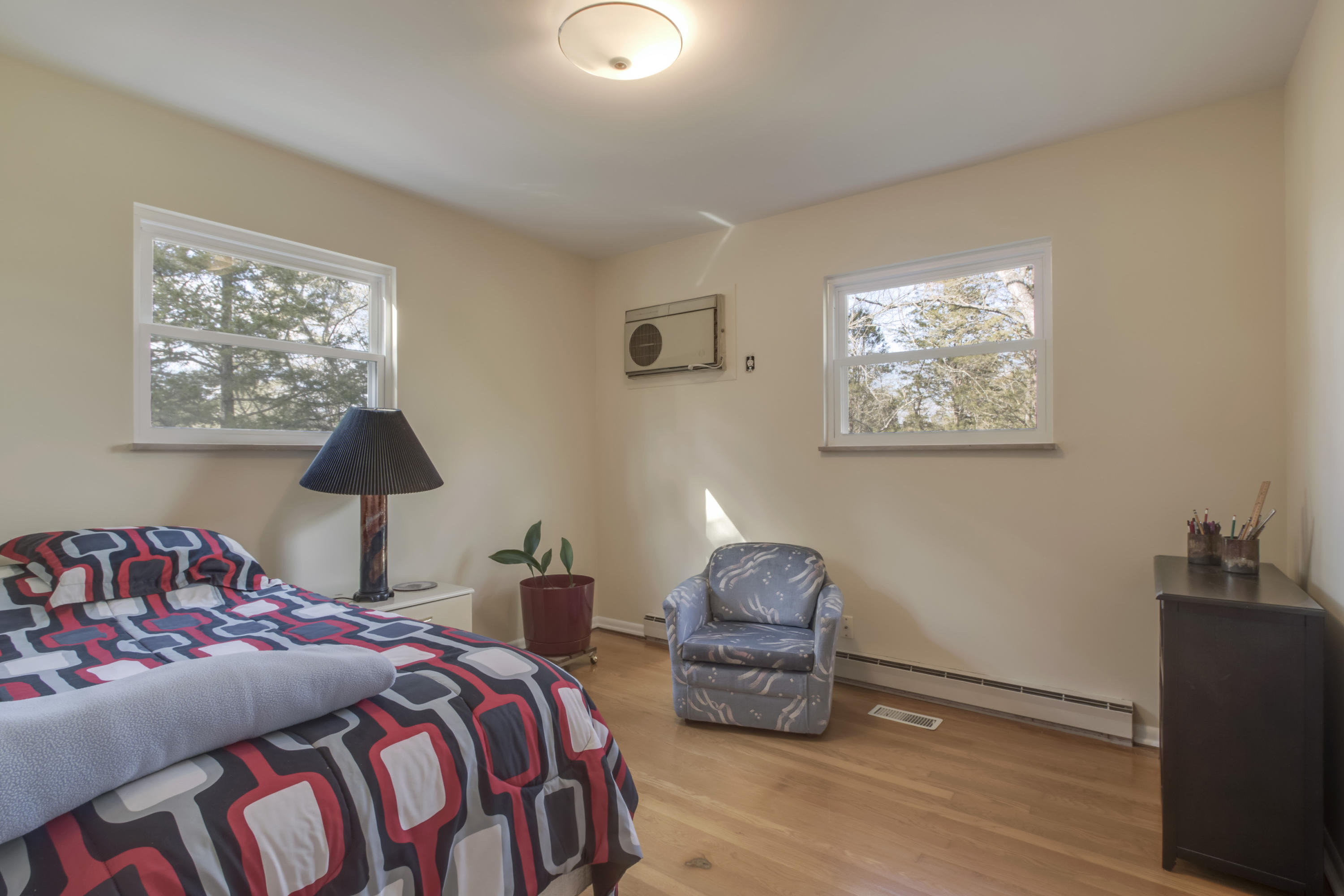 119 Cooper Circle Oak Ridge, TN 37830 - Photo 22 of 34 2ND BEDROOM