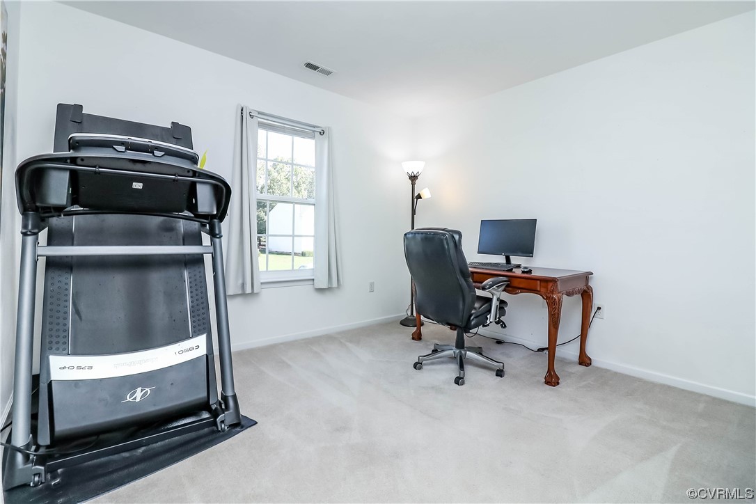 9219 Alcove Grove Road Chesterfield, VA 23832 - Photo 29 of 41 a workspace with furniture and a window
