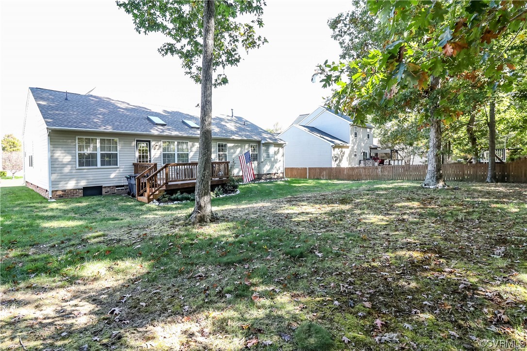 9219 Alcove Grove Road Chesterfield, VA 23832 - Photo 33 of 41 a house view with a garden space