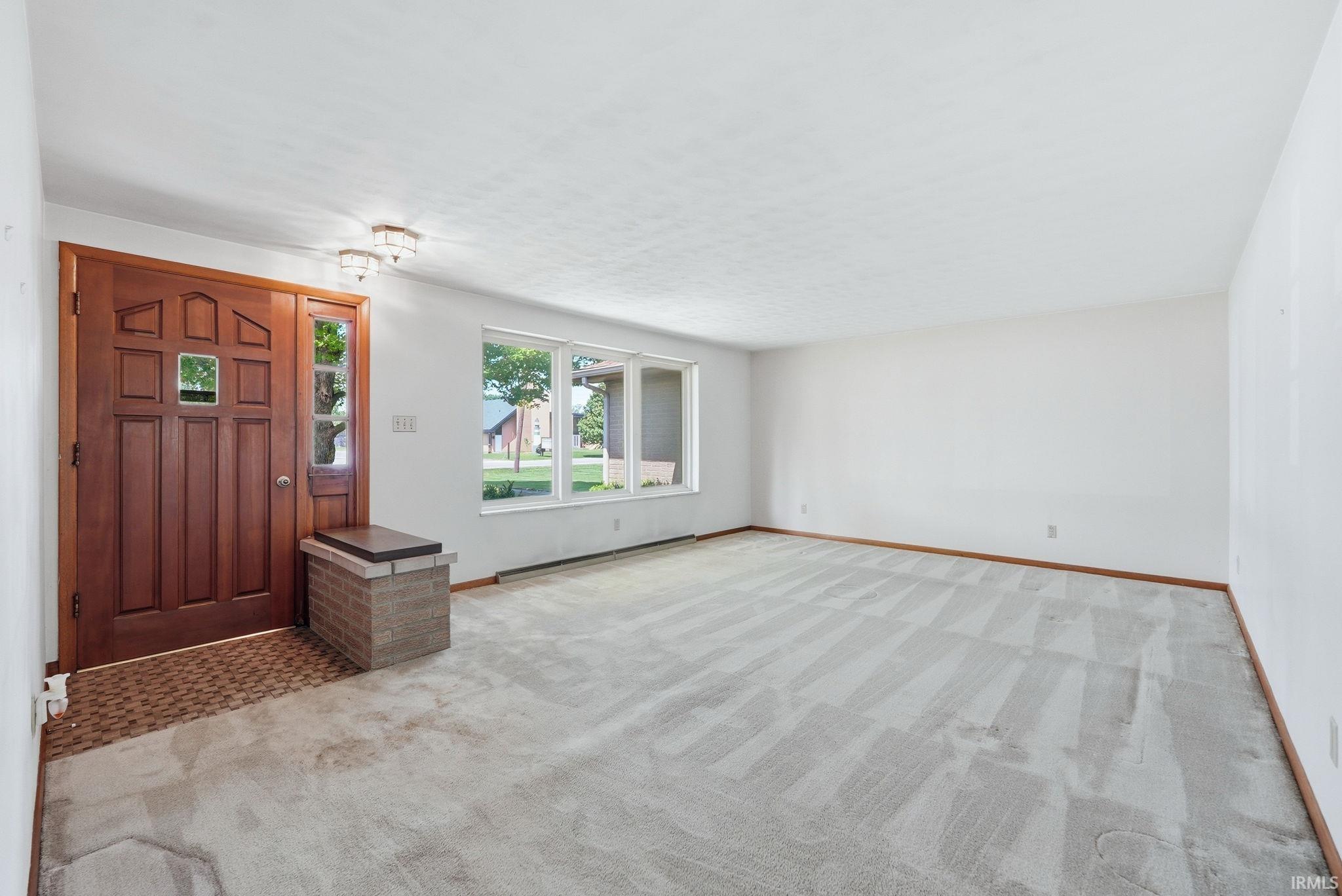 2710 Reed Road Fort Wayne, IN 46815 - Photo 5 of 34