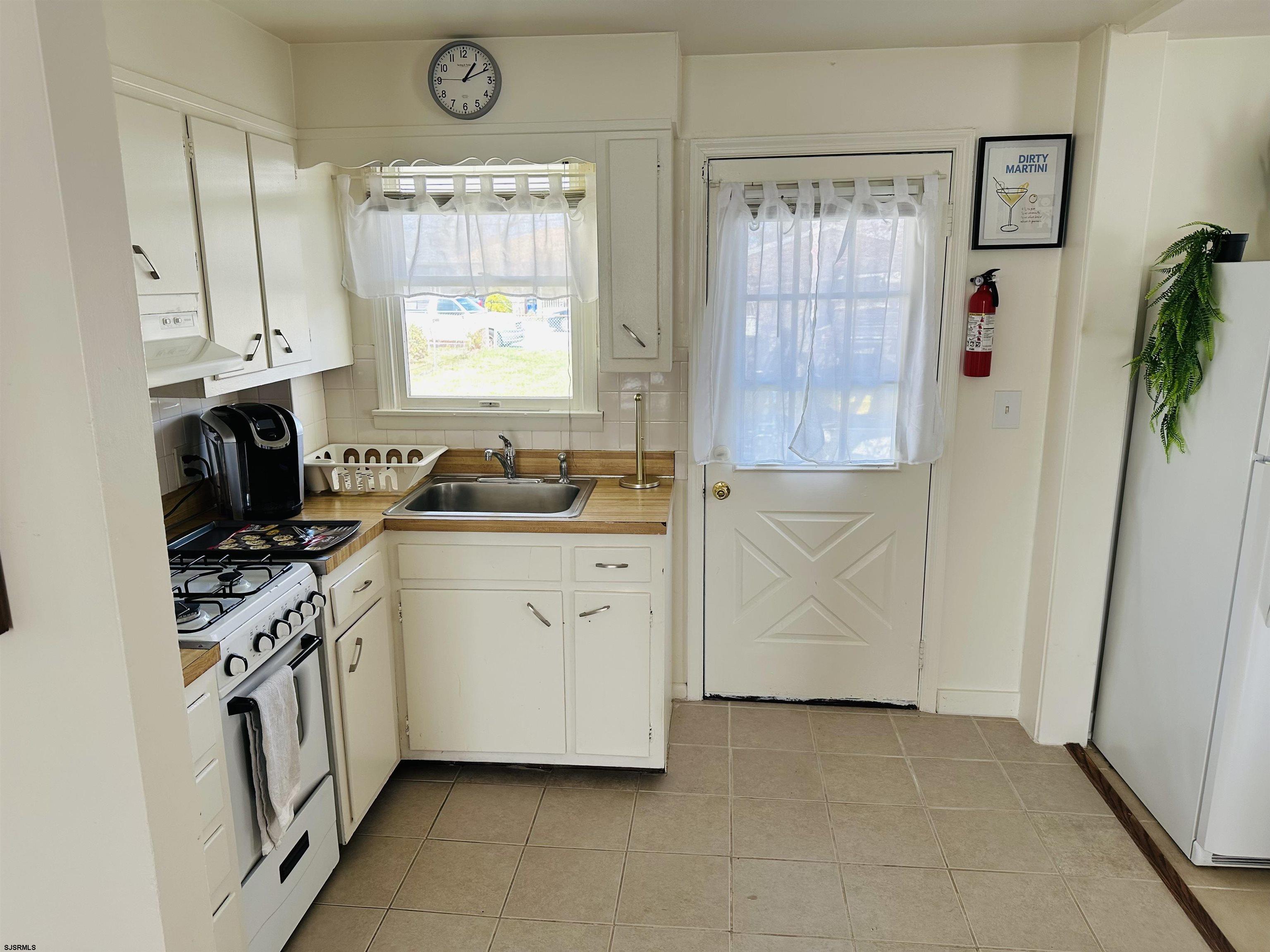 503 Harbor Road Atlantic City, NJ 08401 - Photo 8 of 20 Gallery Image 8