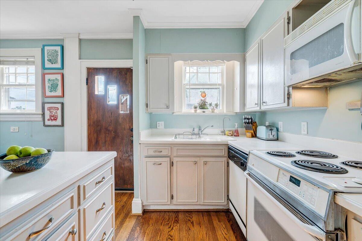 1806 Warrington Road Southwest Roanoke, VA 24015 - Photo 27 of 56 27-MIB01719
