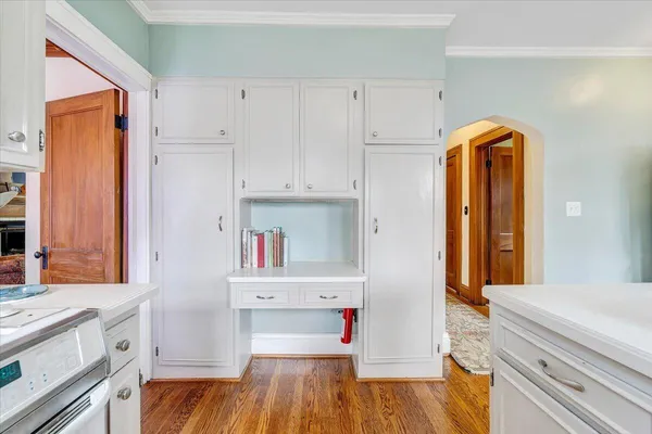 $394,950 | 1806 Warrington Road Southwest, Roanoke, VA 24015