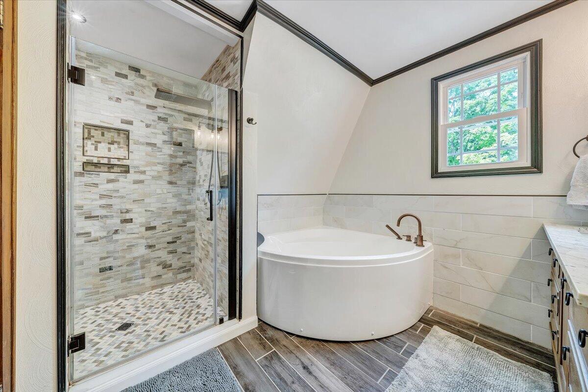 1806 Warrington Road Southwest Roanoke, VA 24015 - Photo 40 of 56 42-MIB01761