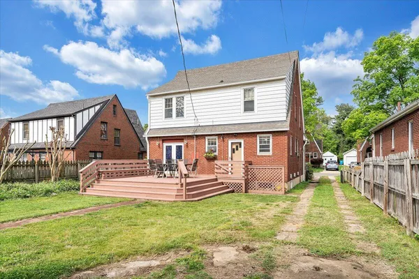 $394,950 | 1806 Warrington Road Southwest, Roanoke, VA 24015