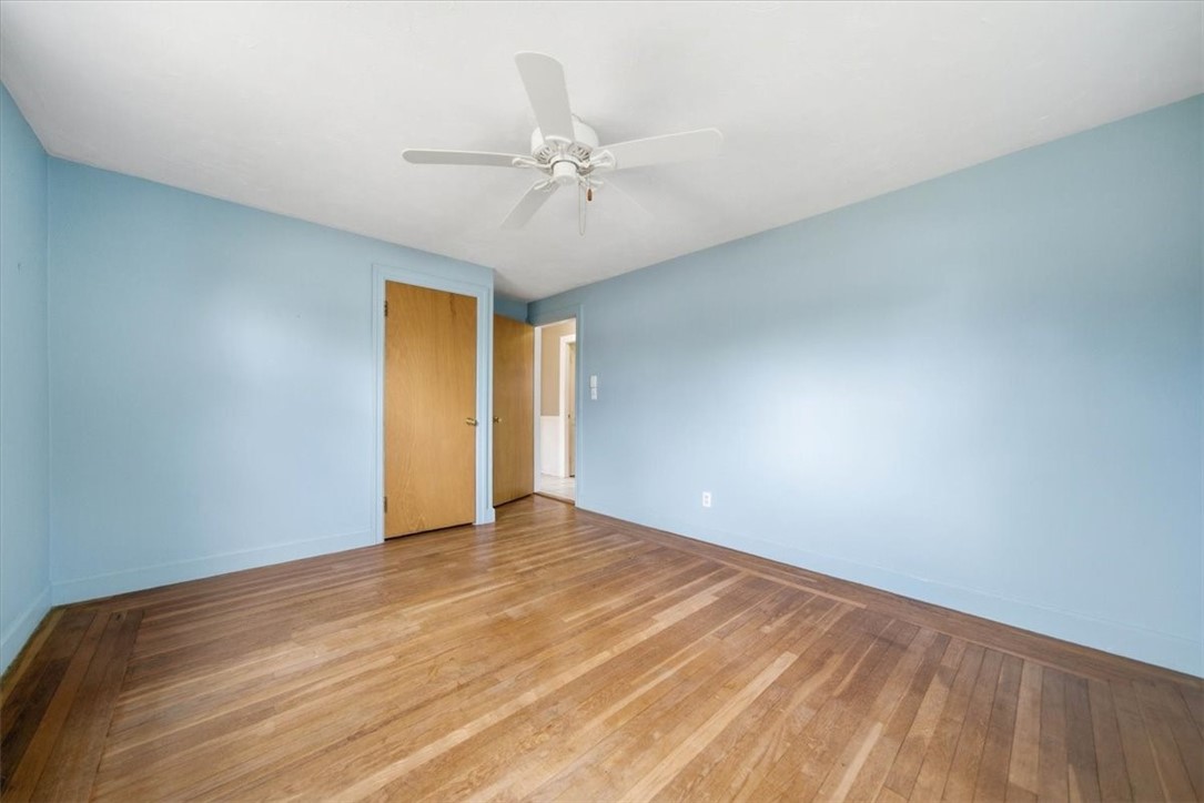 28 Glenbrook Road Warwick, RI 02889 - Photo 21 of 43 Bedroom 2 in the front