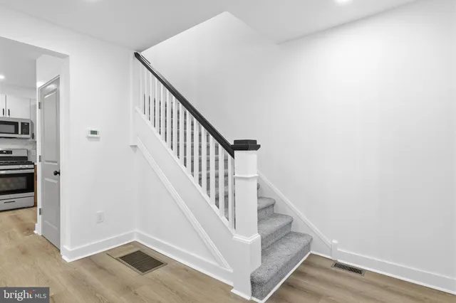 $2,950 | 7803 Monroe Avenue, Bristol, PA 19007