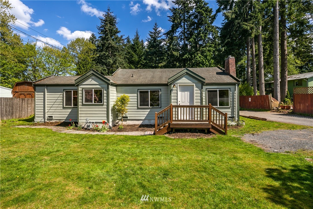 7515 Lower Ridge Road Everett, WA 98203 - Photo 1 of 20
