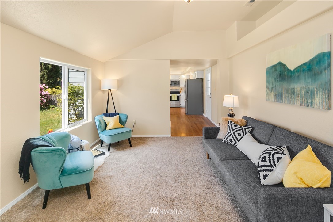 7515 Lower Ridge Road Everett, WA 98203 - Photo 16 of 20