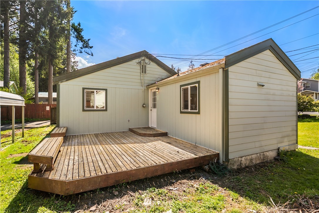 7515 Lower Ridge Road Everett, WA 98203 - Photo 18 of 20