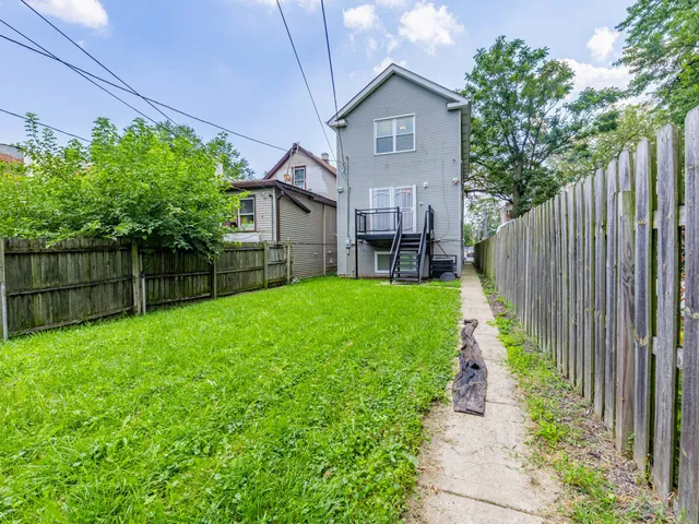 $495,000 | 5242 West Ferdinand Street, Chicago, IL 60644