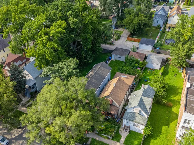 $495,000 | 5242 West Ferdinand Street, Chicago, IL 60644