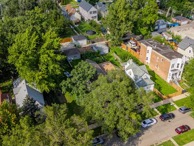 $495,000 | 5242 West Ferdinand Street, Chicago, IL 60644