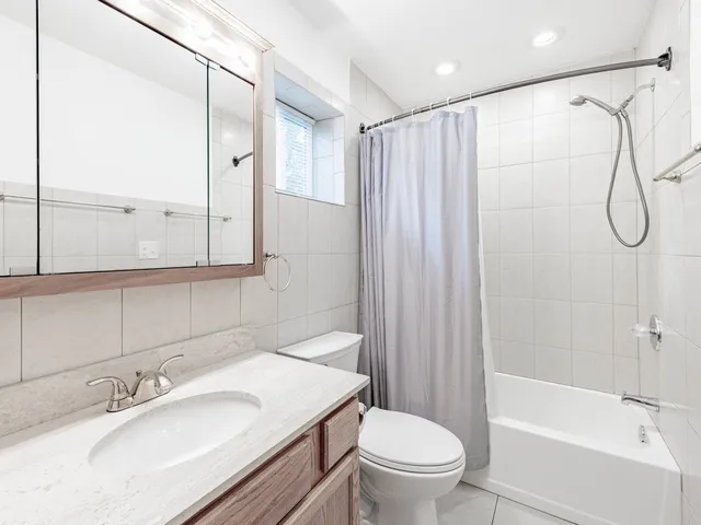 $495,000 | 5242 West Ferdinand Street, Chicago, IL 60644