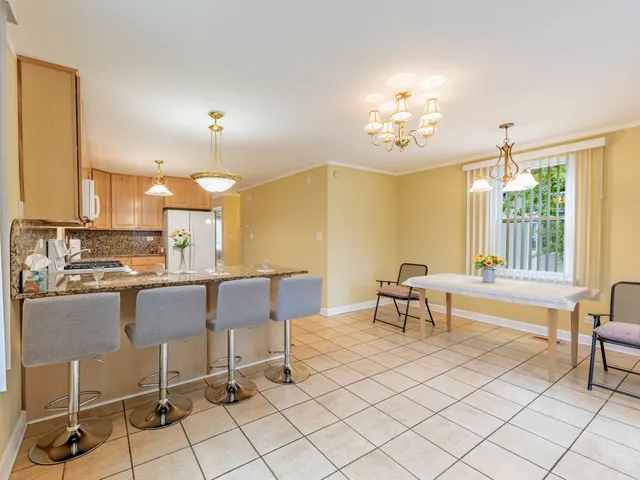 $495,000 | 5242 West Ferdinand Street, Chicago, IL 60644