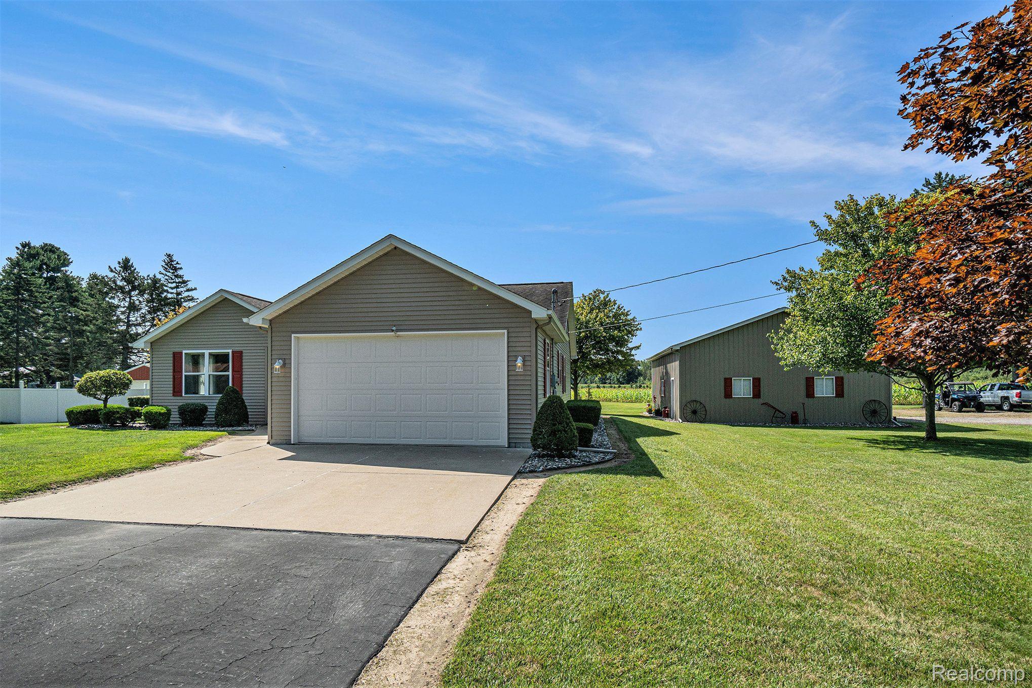 1790 Curtis Road Birch Run, MI 48415 - Photo 3 of 25 Gallery Image 3