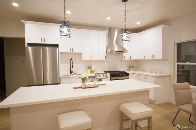 $999,000 | 946 Capitol Avenue, San Francisco, CA 94112