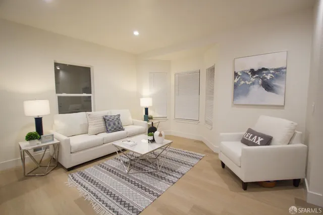 $999,000 | 946 Capitol Avenue, San Francisco, CA 94112