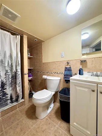 $798,000 | 240-18 Edgewood Street | Rosedale