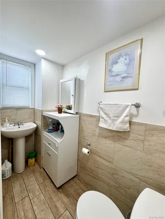$798,000 | 240-18 Edgewood Street | Rosedale