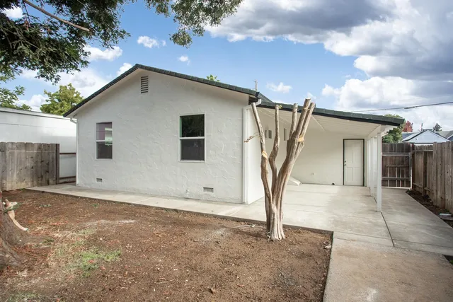 $320,000 | 368 Pine Way, Yuba City, CA 95991