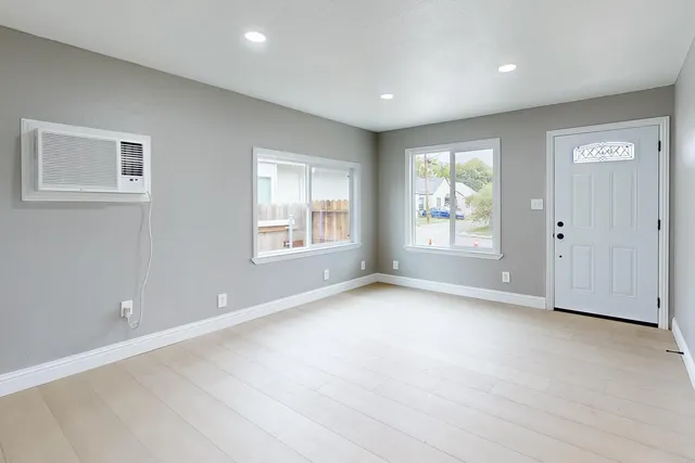 $320,000 | 368 Pine Way, Yuba City, CA 95991