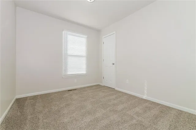 $2,080 | 19204 East 31st Terrace, Independence, MO 64057