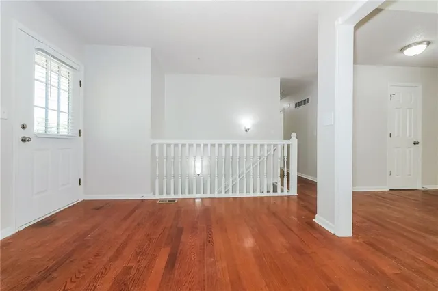 $2,080 | 19204 East 31st Terrace, Independence, MO 64057