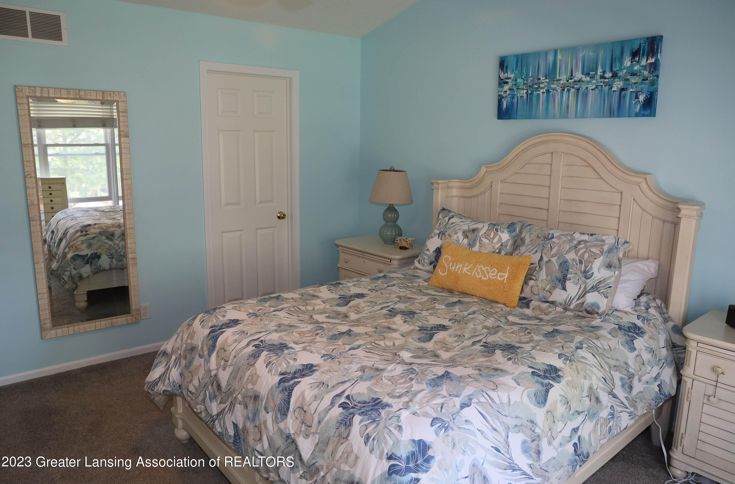 5955 Coleman Road East Lansing, MI 48823 - Photo 27 of 54 3U0A3954