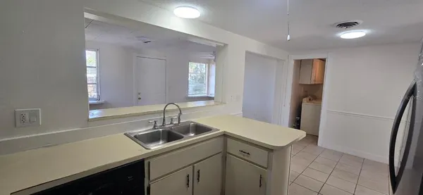 $1,850 | 36 Tulane Road, Venice, FL 34293