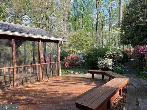 $899,900 | 5005 Jasmine Drive, Rockville, MD 20853